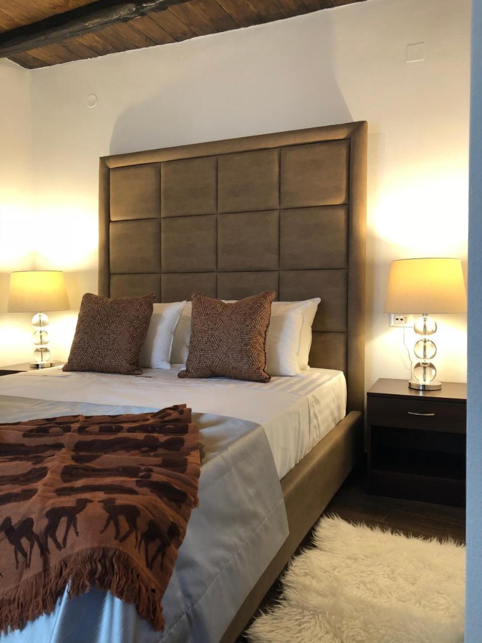 1822 Makrinitsa Suites Exterior photo